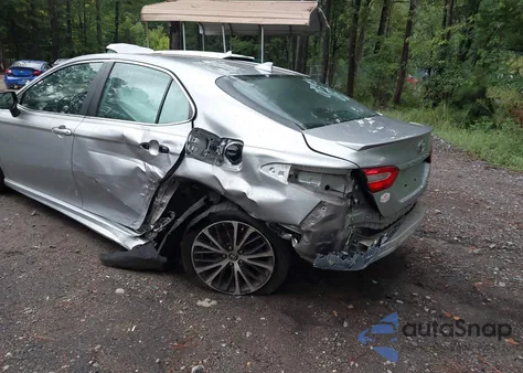 2019 Toyota Camry Se z USA, uszkodzony, nr VIN 4T1B11HK9KU850315